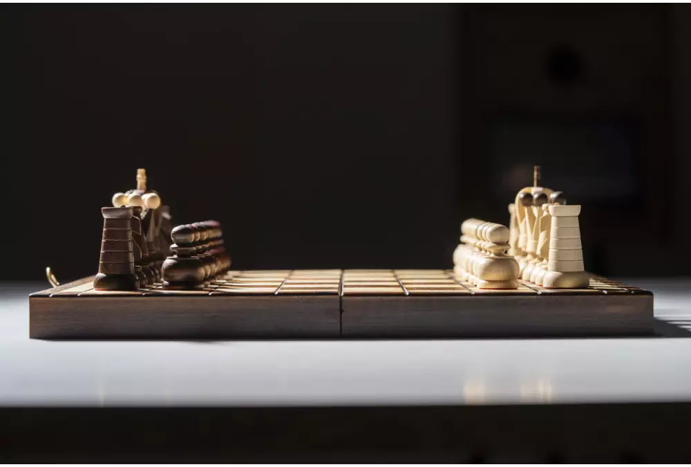 SZACHY ROYAL MAXI (31x31cm)